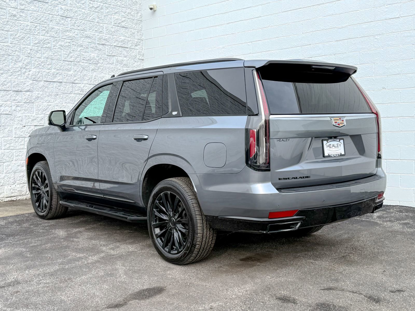 Certified 2022 Cadillac Escalade Luxury image 5