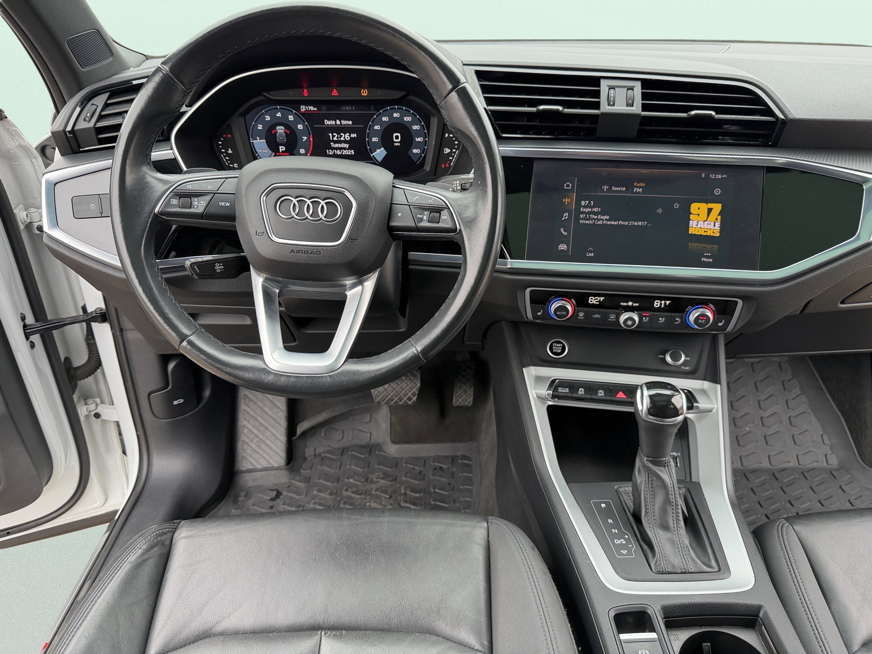 Used 2021 Audi Q3 2.0T Premium w/ Convenience Package AWD/4WD image 39