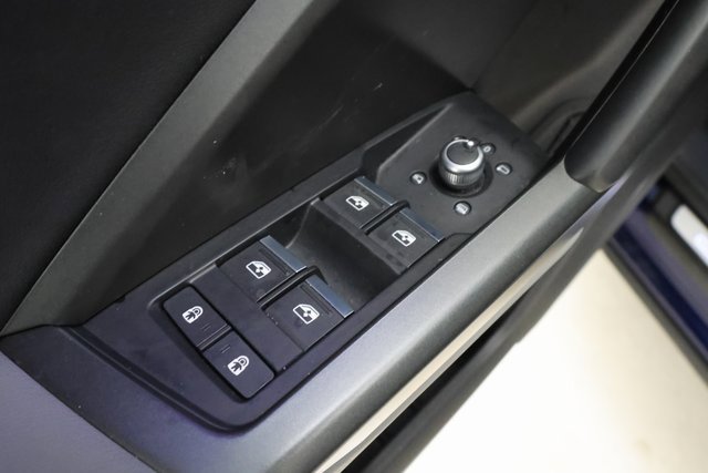 Used 2022 Audi Q3 2.0T Premium Plus image 8