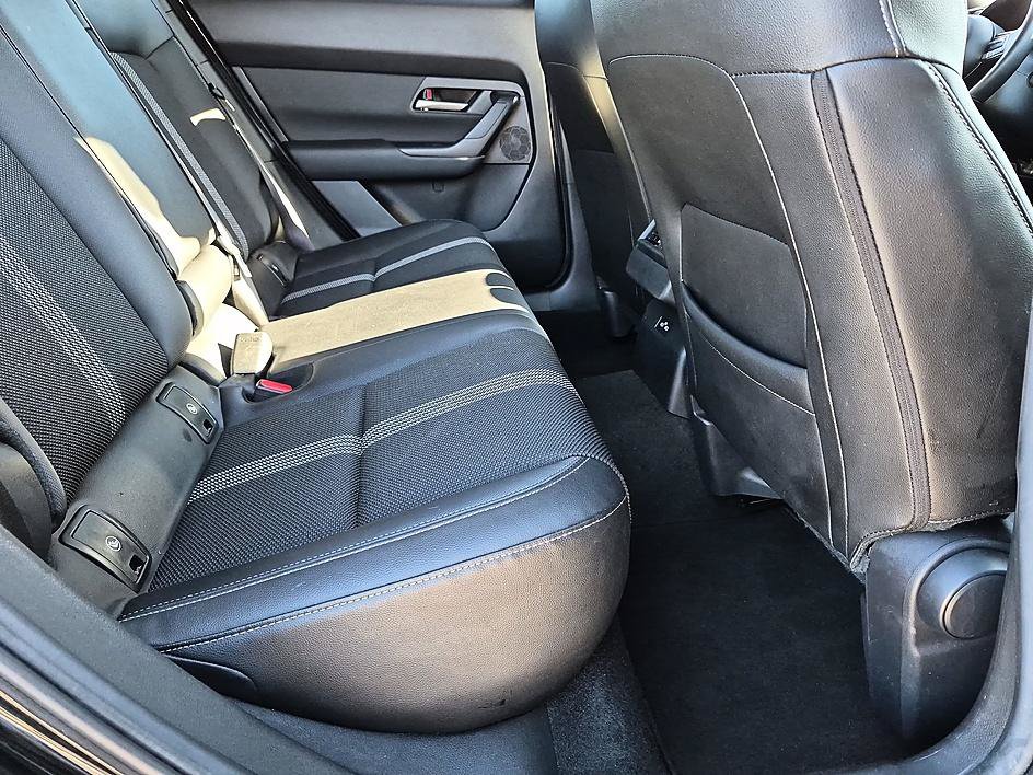 Used 2025 MAZDA CX-50 AWD 2.5 S w/ Preferred Package image 32
