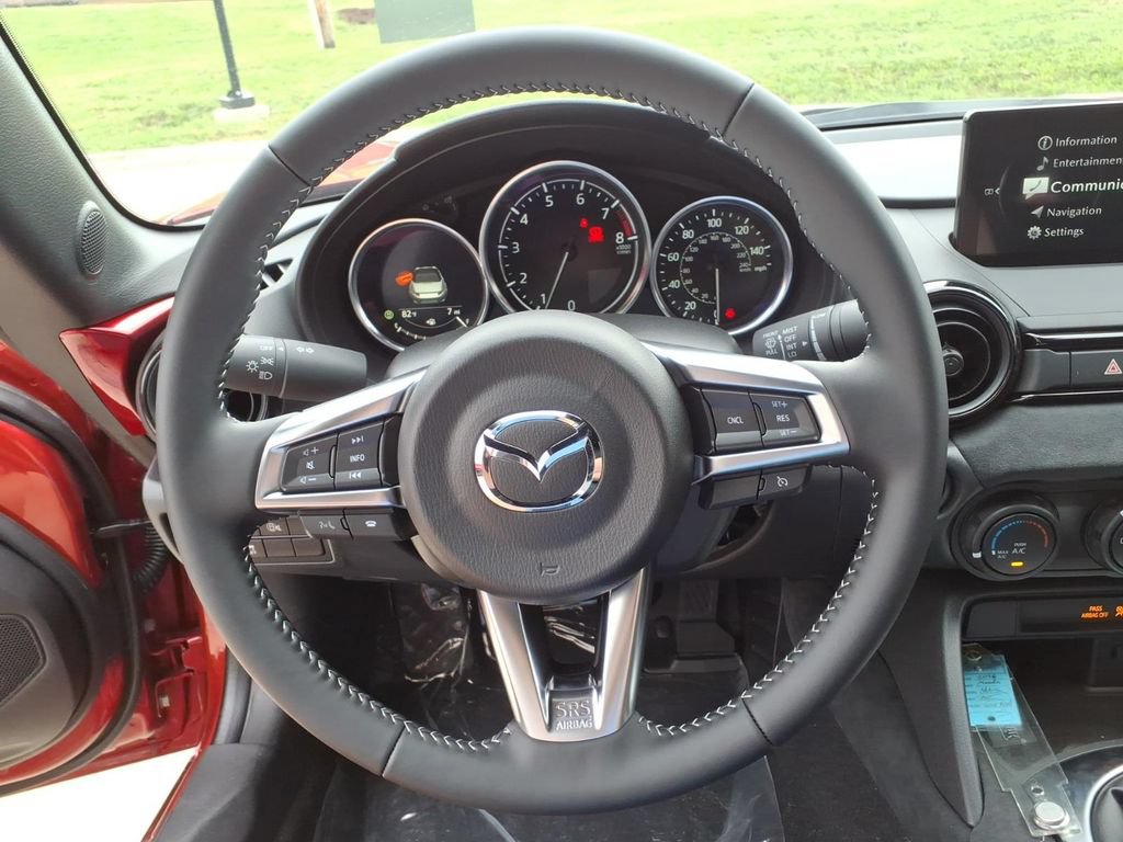 New 2026 MAZDA MX-5 Miata Club w/ Brembo/BBS/Recaro Package RWD image 18