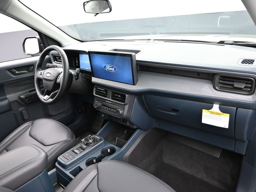 New 2025 Ford Maverick Lariat w/ Black Appearance Package image 36