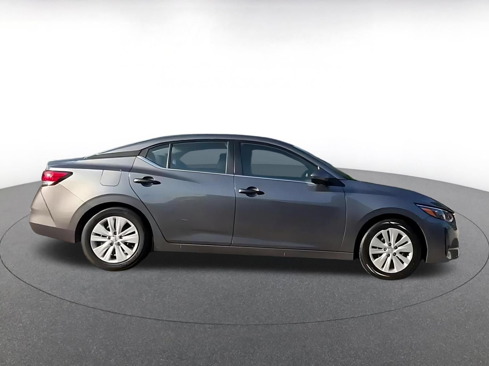 Used 2025 Nissan Sentra S FWD image 15