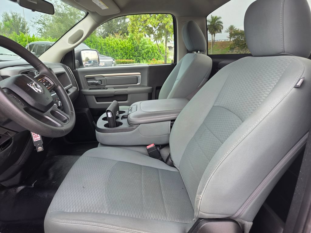 Used 2018 RAM 1500 Express RWD image 17