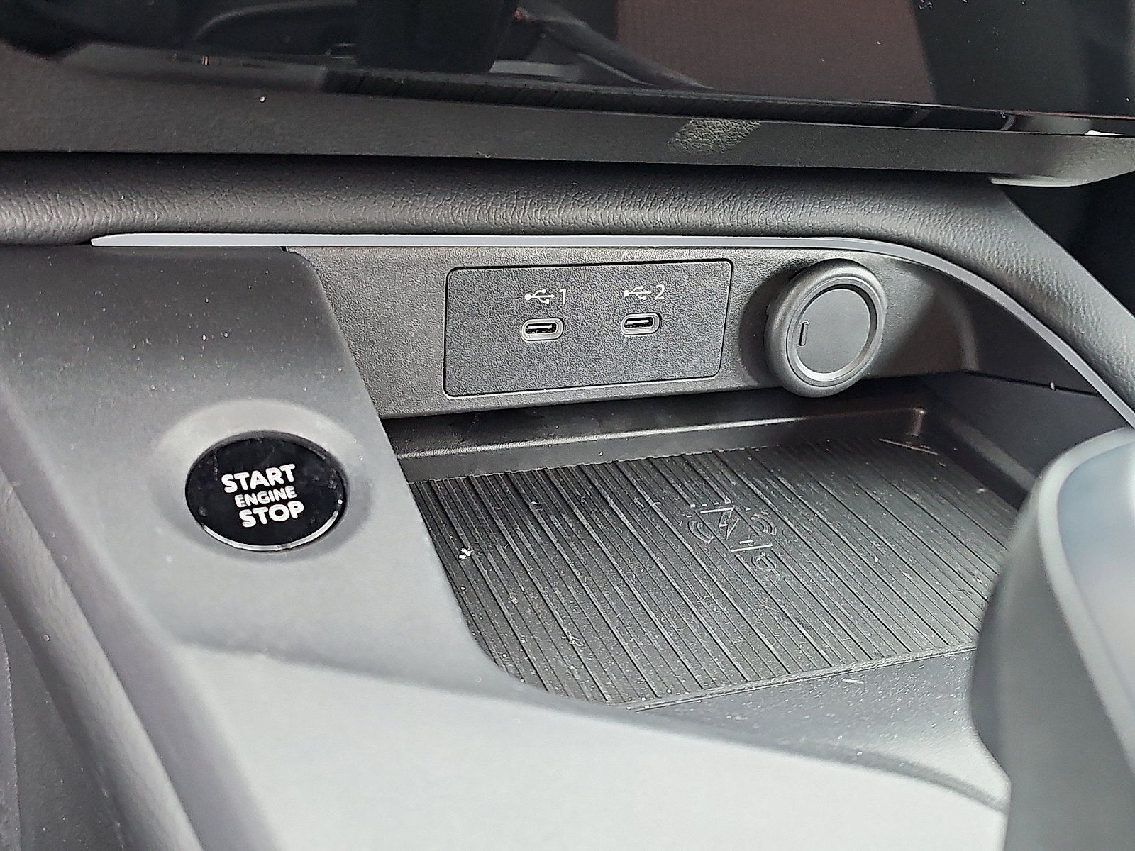 New 2026 Nissan Sentra SR w/ Floor Mat Package image 14