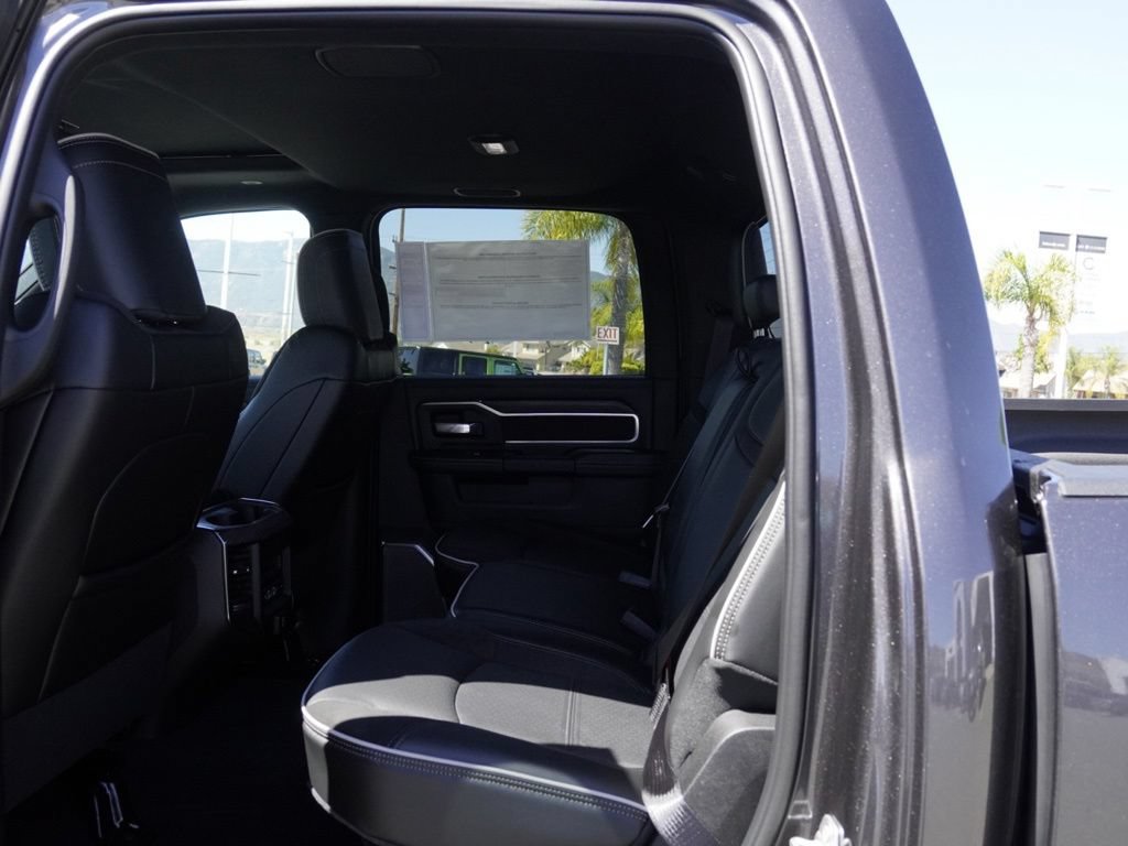 New 2026 RAM 2500 Laramie AWD/4WD image 20