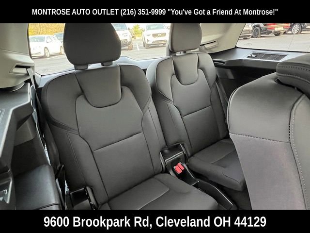 New 2026 Volvo XC90 B6 Plus w/ Protection Package Premier AWD/4WD image 15