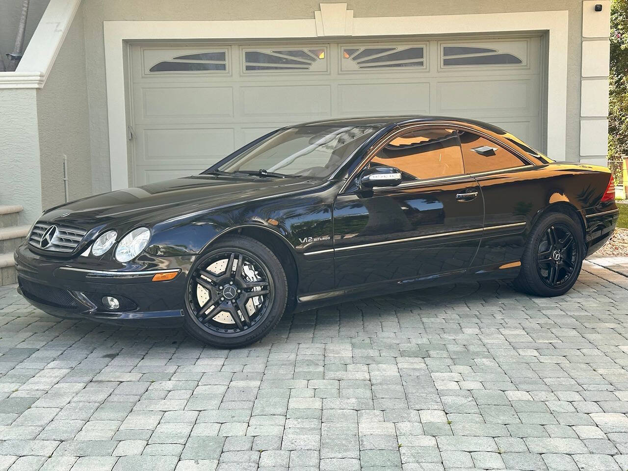 Used 2005 Mercedes-Benz CL 65 AMG image 1