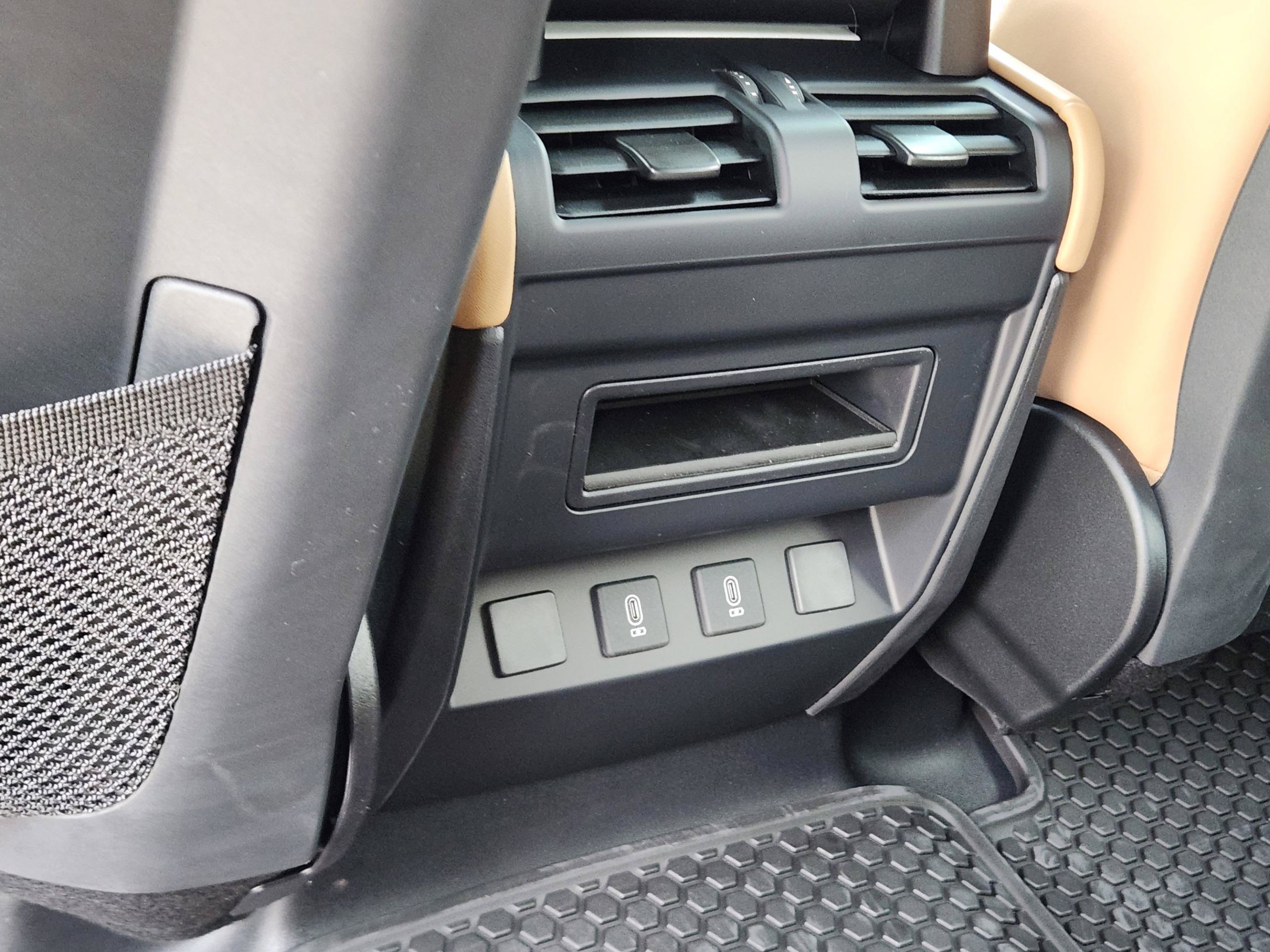 New 2026 Land Rover Defender 110 S AWD/4WD image 26