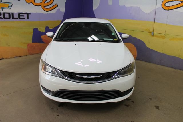 Used 2016 Chrysler 200 LX FWD image 3