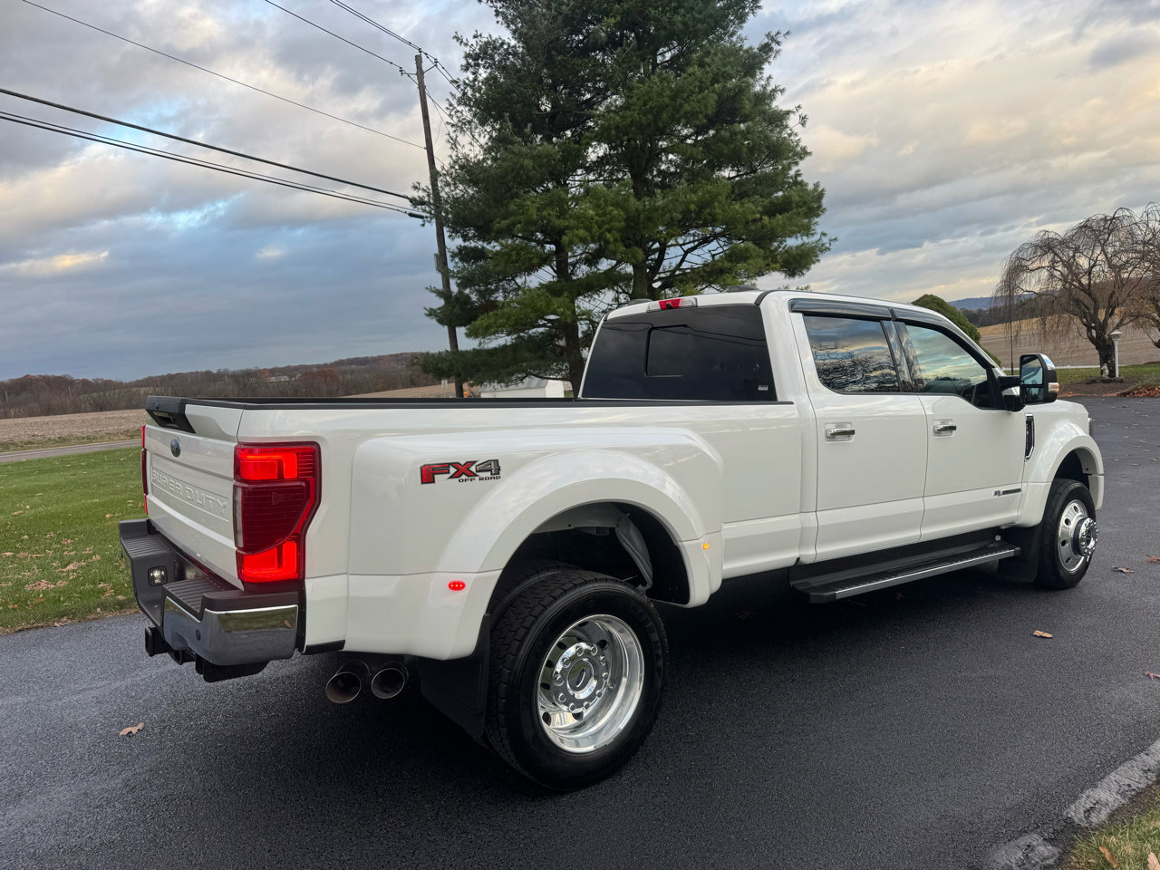 Used 2022 Ford F450 Lariat w/ Lariat Ultimate Package image 16