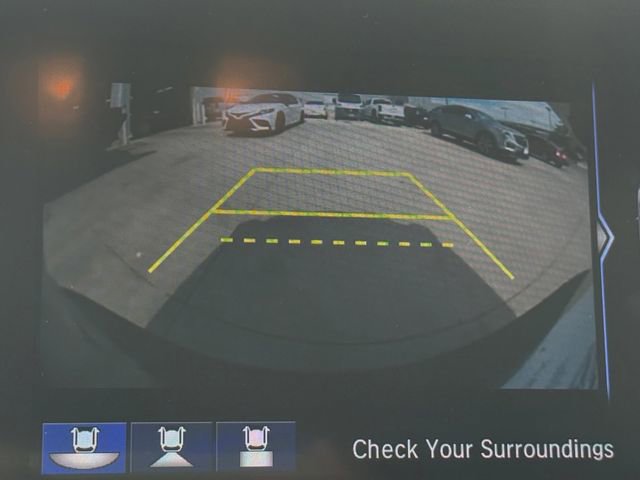 Used 2022 Honda CR-V Touring image 9