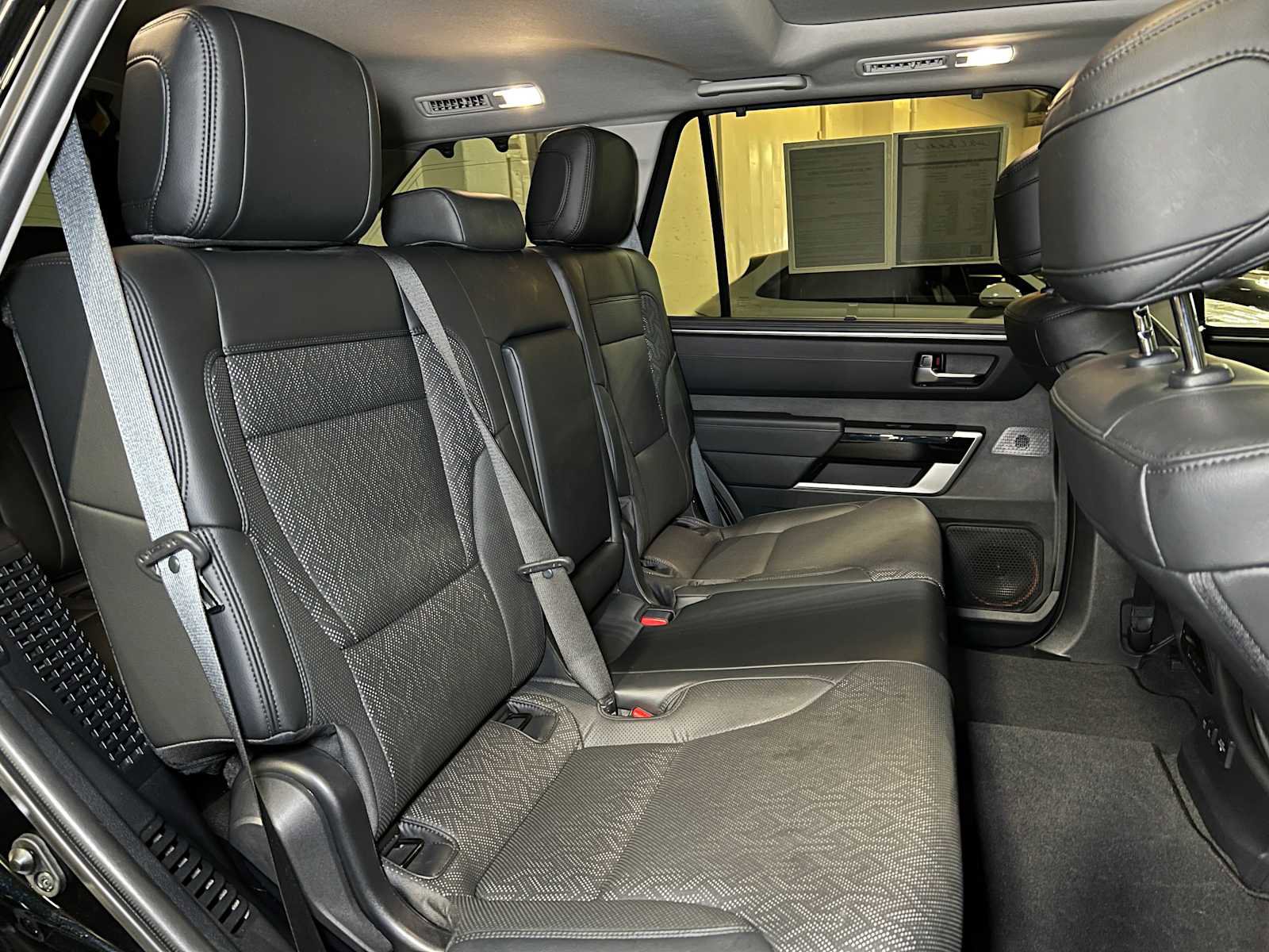 Used 2023 Toyota Sequoia Limited image 14