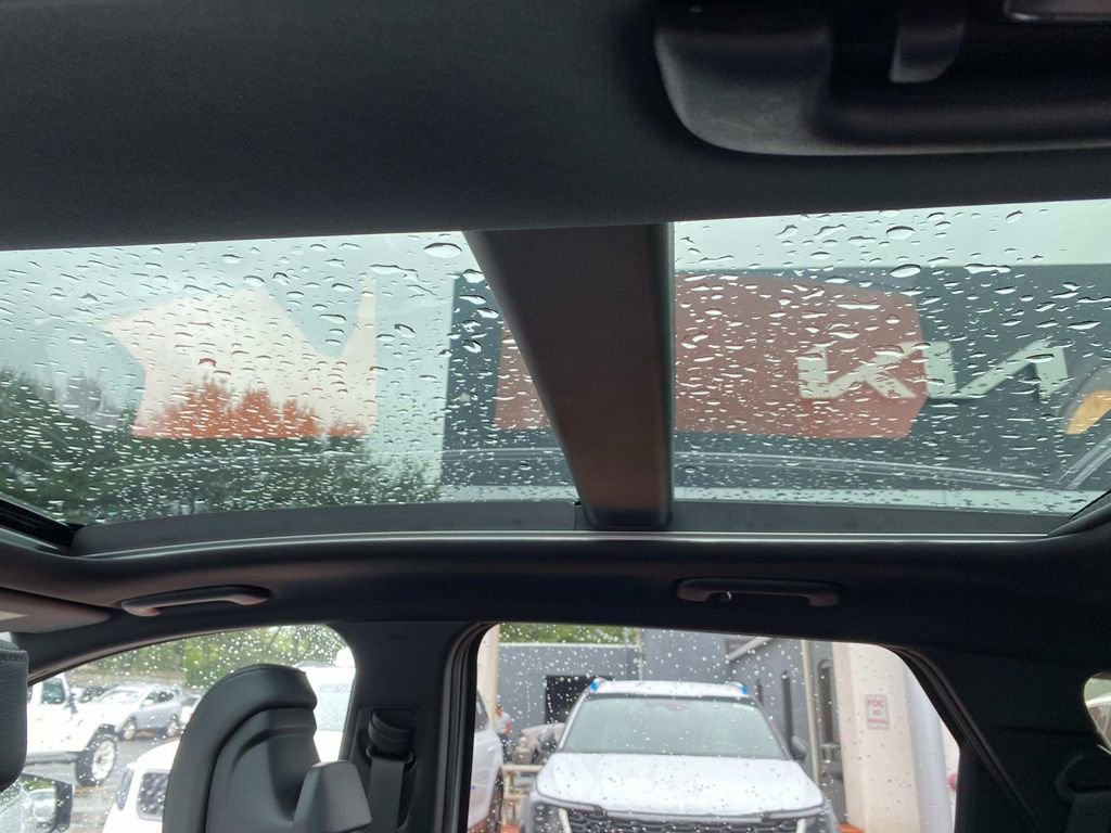 New 2026 Kia Sportage X-Line w/ X-Line Technology Package image 8