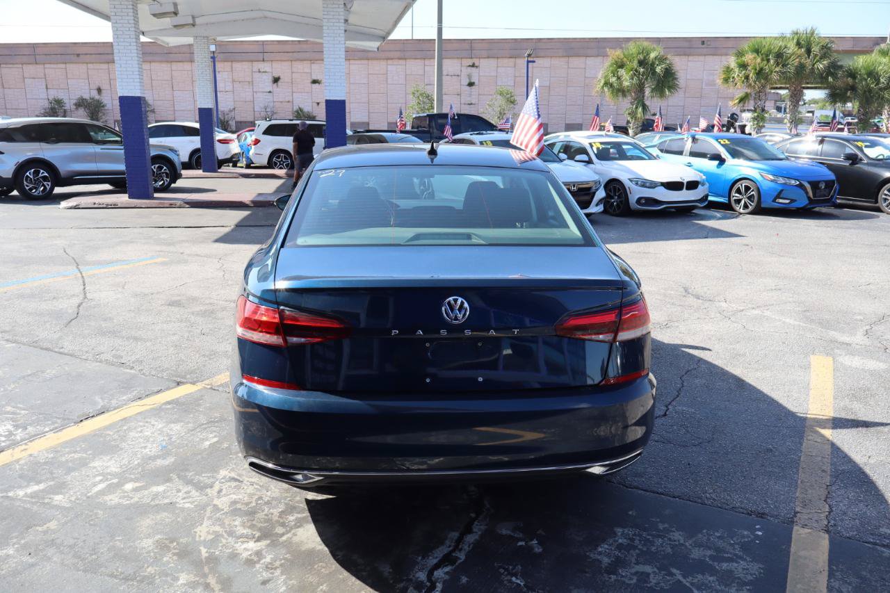 Used 2021 Volkswagen Passat 2.0T S FWD image 4