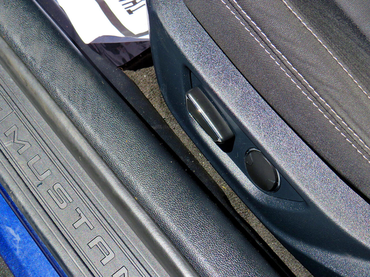 Used 2018 Ford Mustang GT w/ Black Accent Package image 19