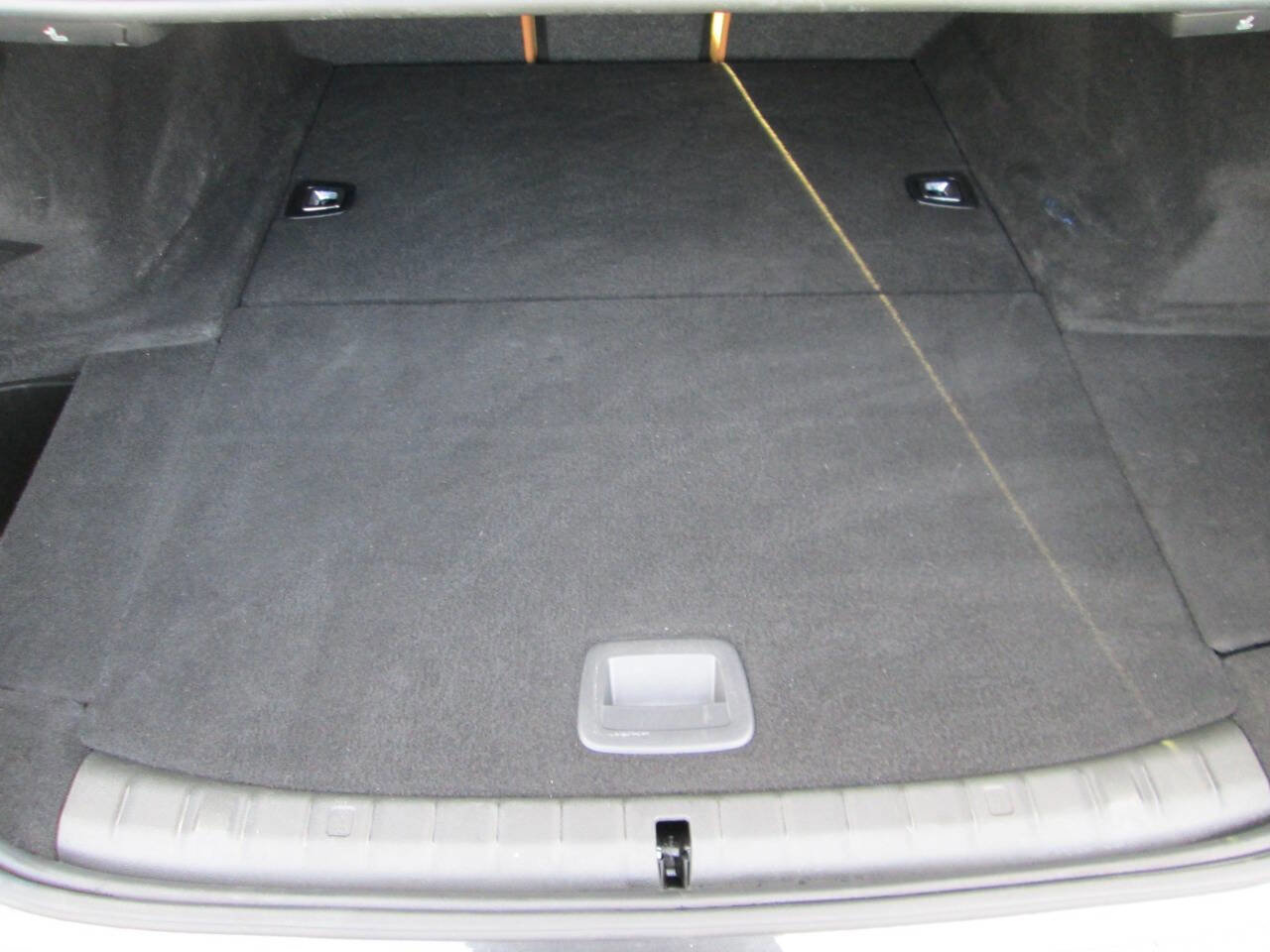 Used 2019 BMW 530e 530e iPerformance 4dr Sedan w/ Convenience Package image 32