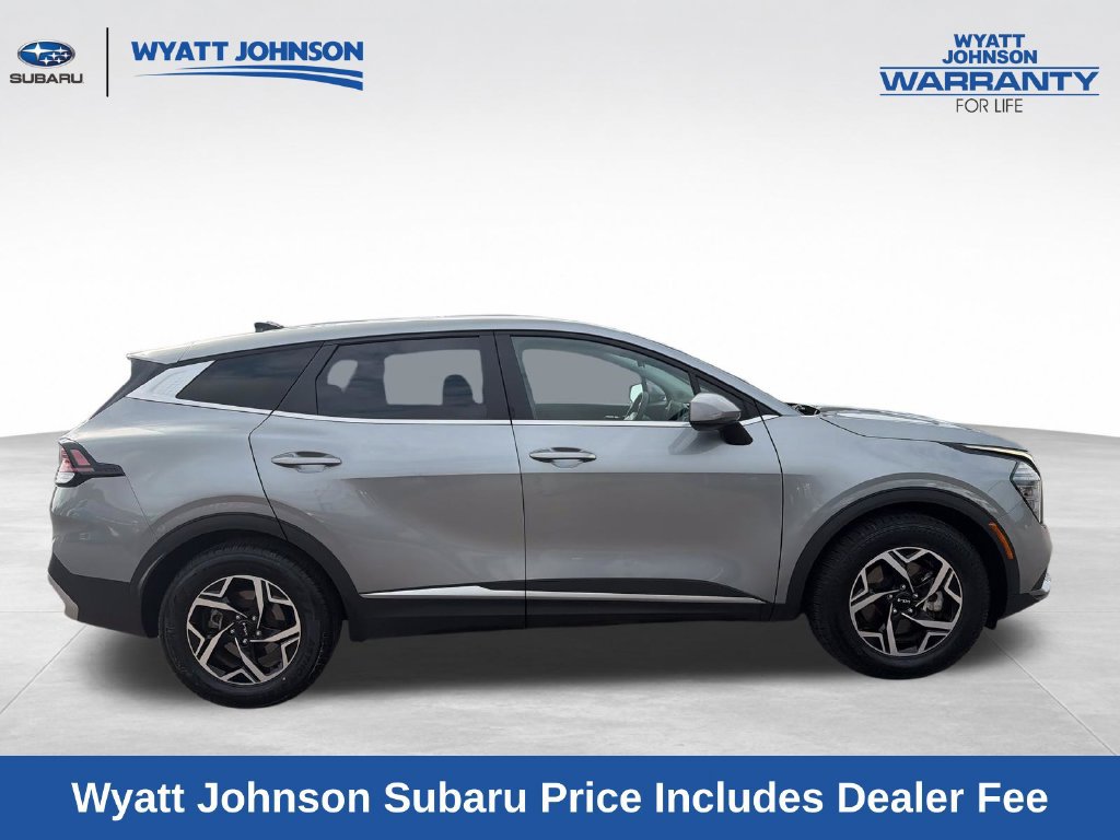 Used 2024 Kia Sportage LX FWD image 11