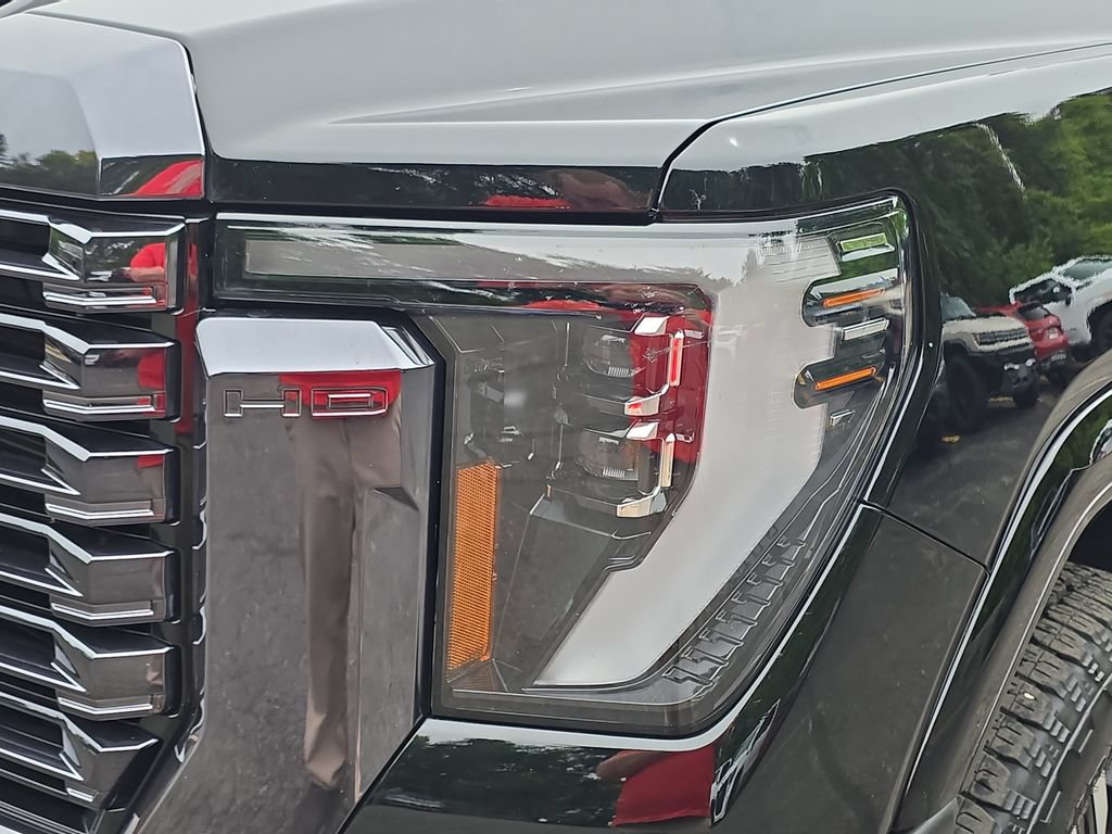 Certified 2024 GMC Sierra 3500 Denali Ultimate AWD/4WD image 34