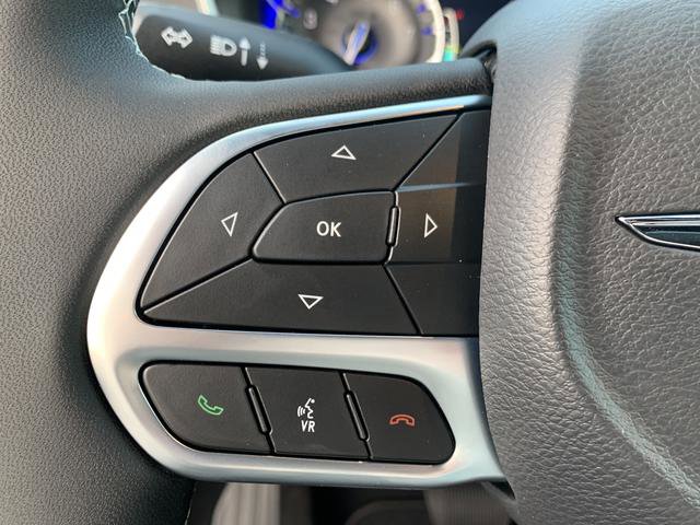 New 2026 Chrysler Pacifica Select image 26