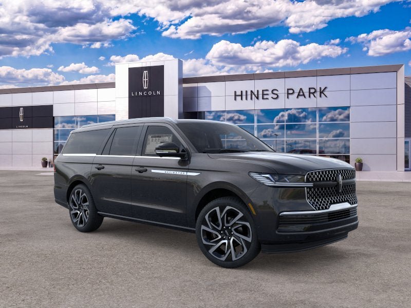New 2026 Lincoln Navigator L Reserve AWD/4WD image 7