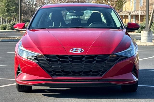 Used 2022 Hyundai Elantra SEL image 11