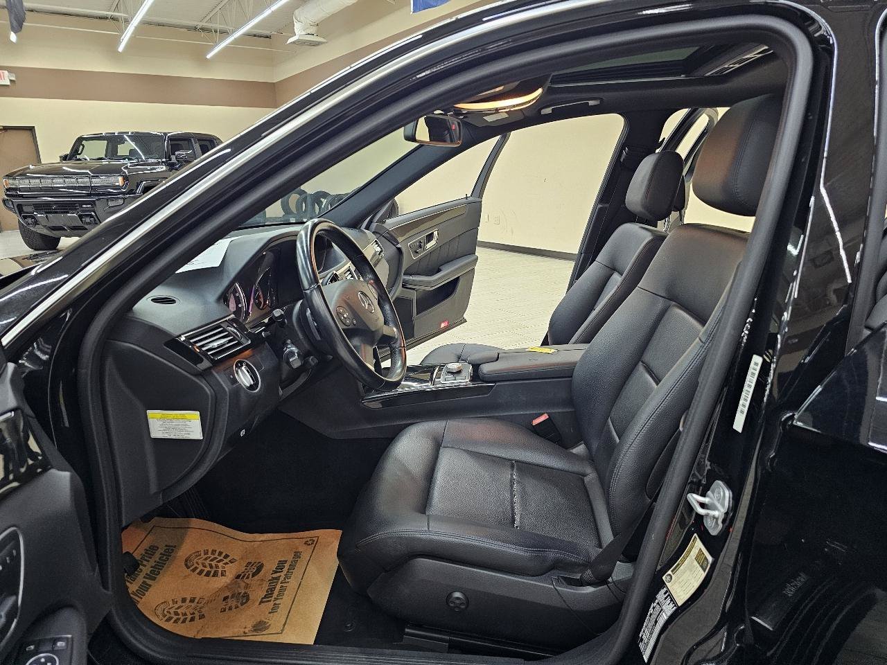 Used 2011 Mercedes-Benz E 350 Sedan w/ Premium 2 Pkg image 18