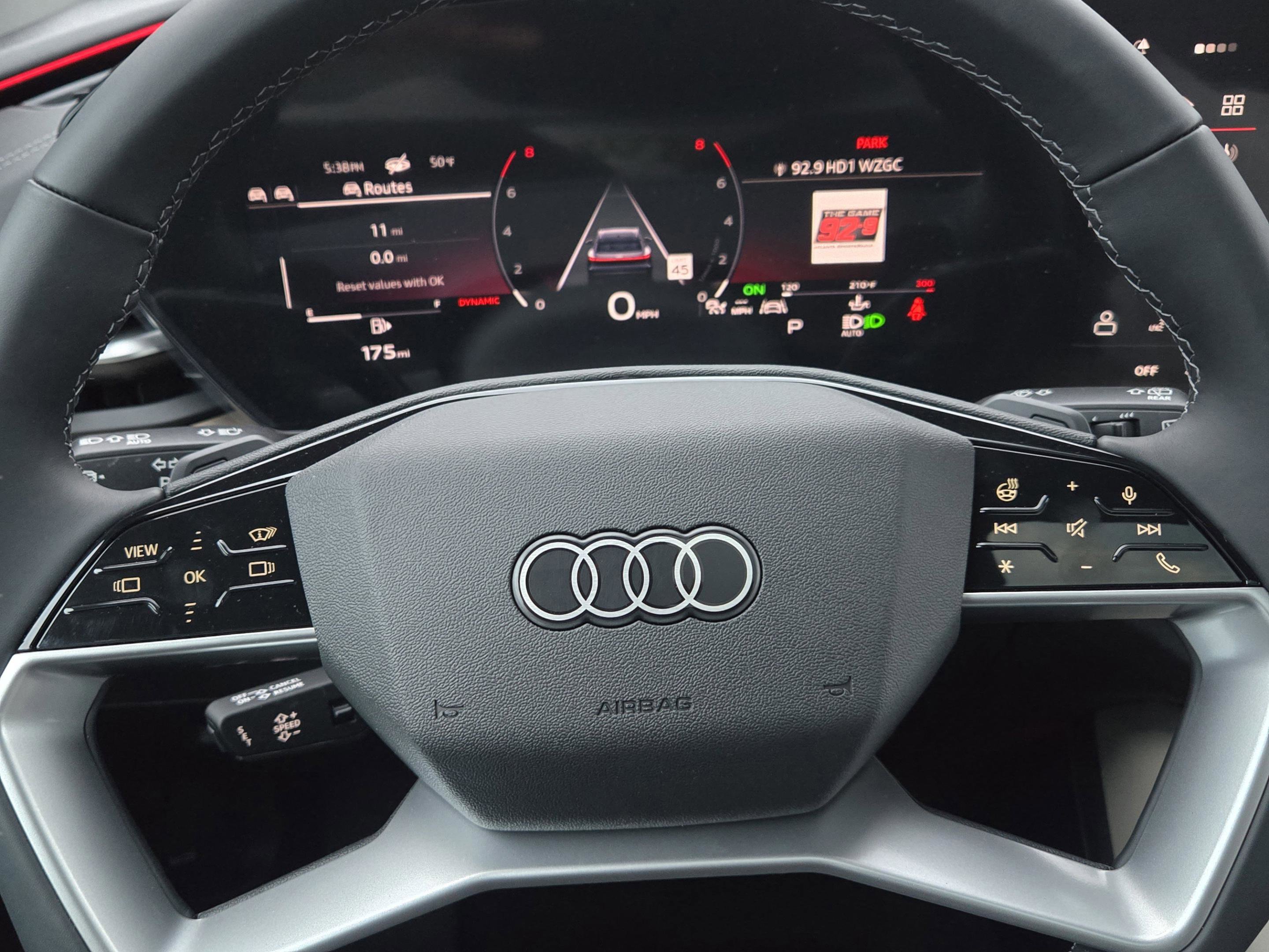 New 2025 Audi Q5 Premium Plus image 12