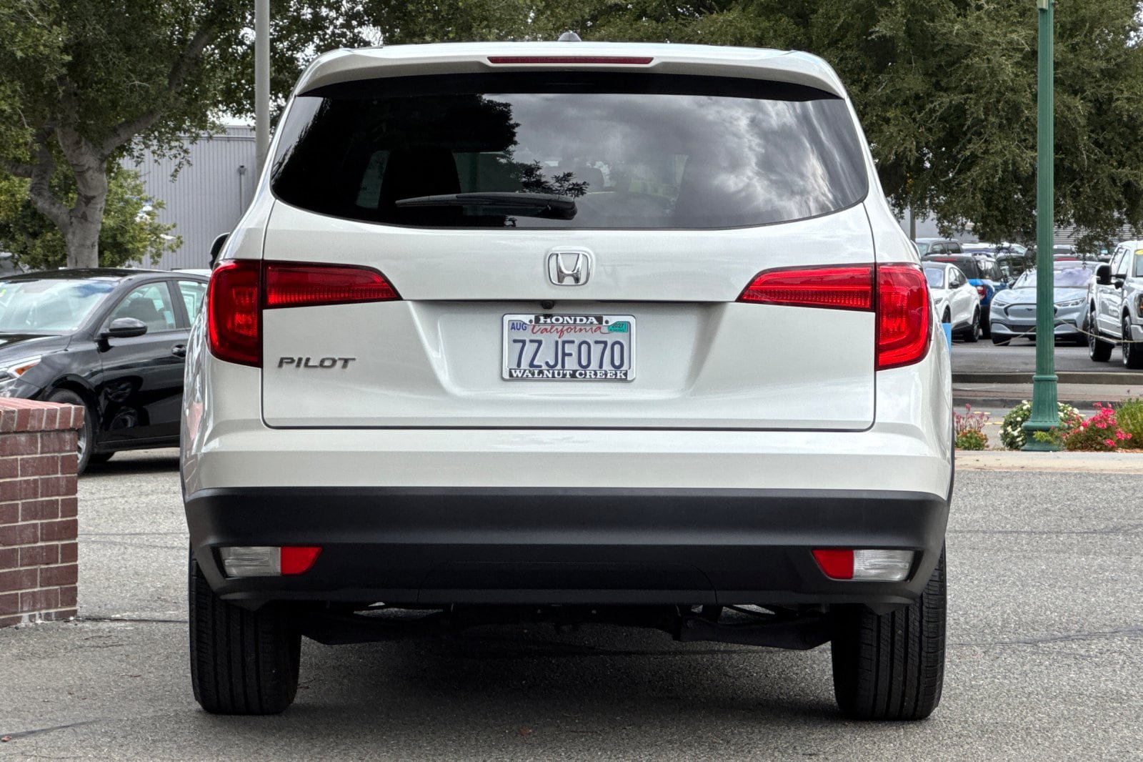 Used 2017 Honda Pilot EX-L image 5