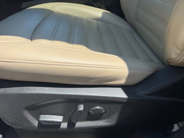 Used 2023 Ford Edge SEL w/ Convenience Package AWD/4WD image 24