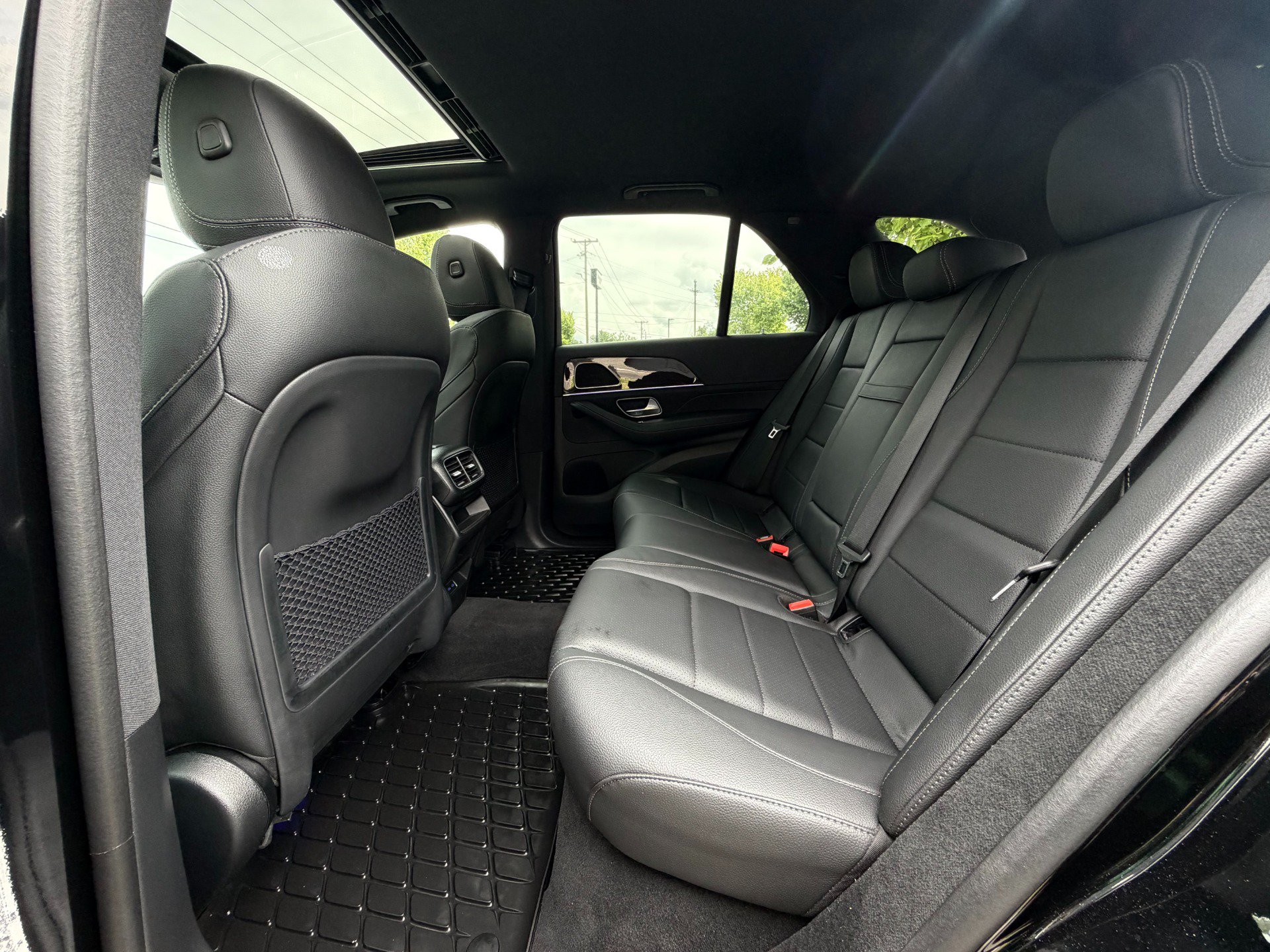Used 2025 Mercedes-Benz GLE 350 4MATIC image 35