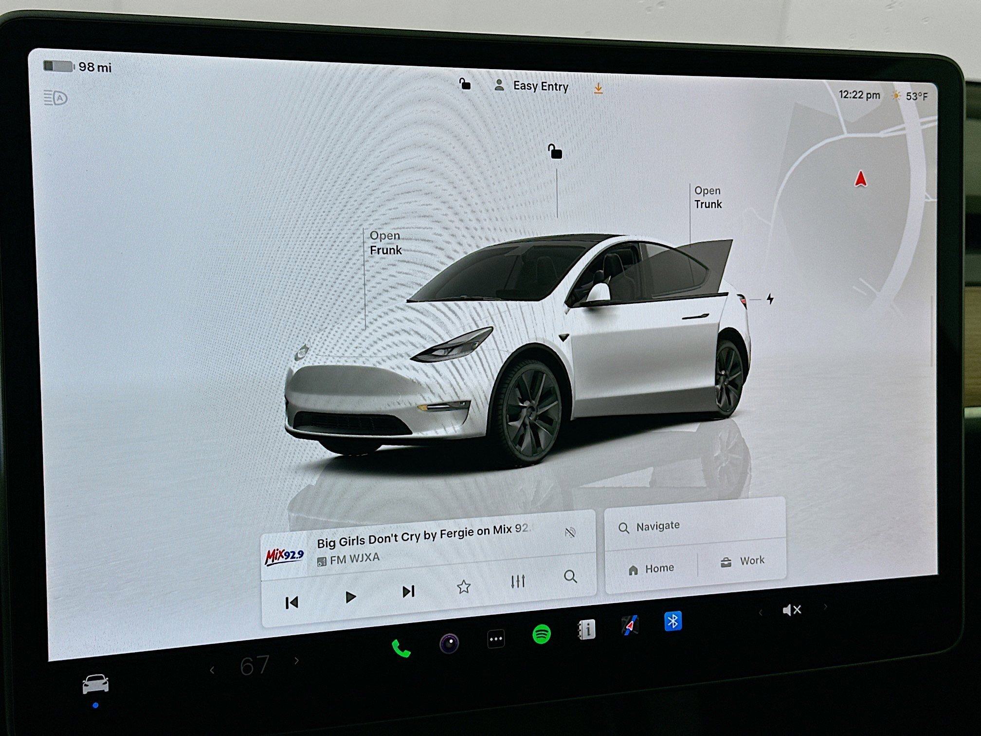 Used 2025 Tesla Model Y Long Range image 18