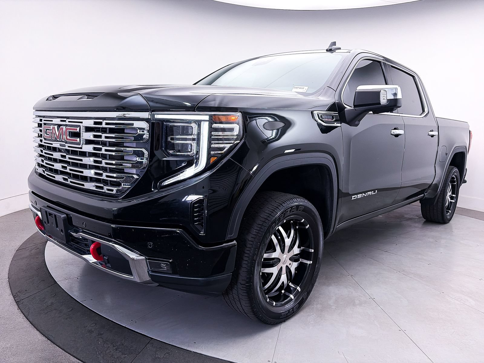 Used 2023 GMC Sierra 1500 Denali w/ Denali Reserve Package AWD/4WD image 16