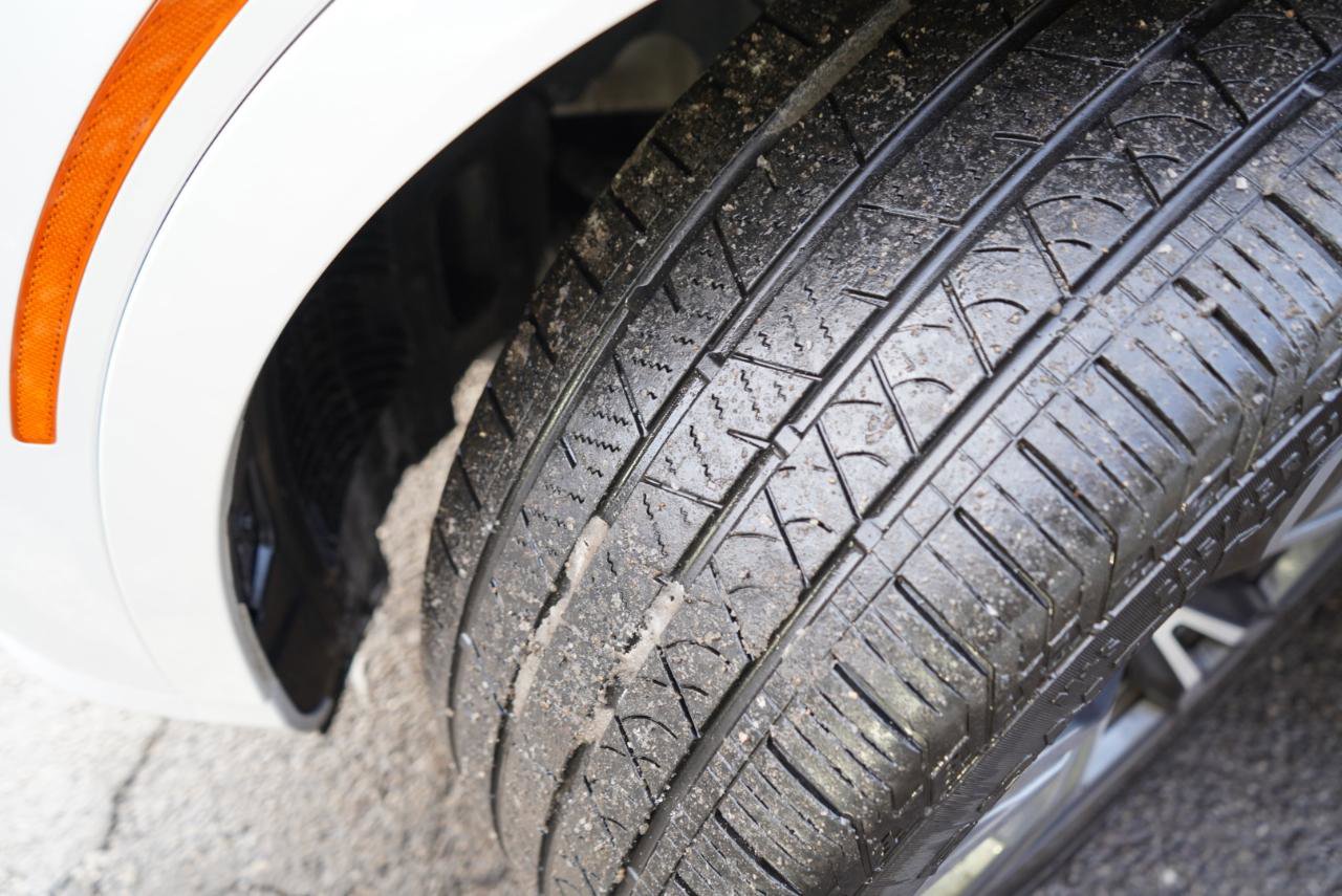 Used 2025 BMW X7 xDrive40i w/ M Sport Package image 17