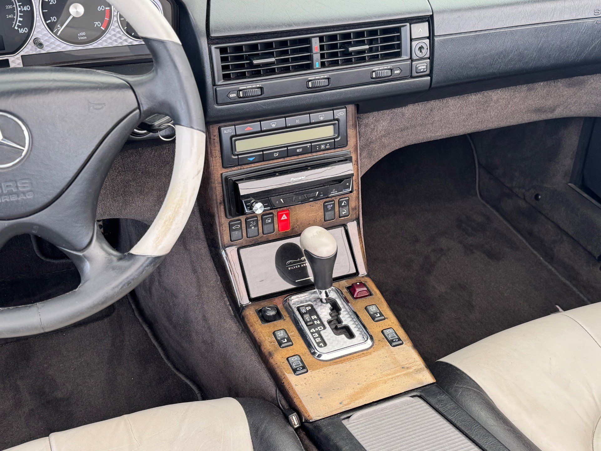 Used 2002 Mercedes-Benz SL 500 image 20