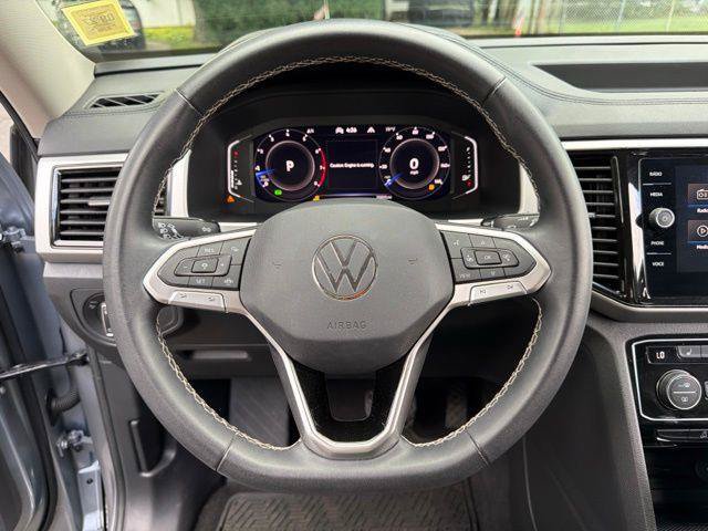 Used 2023 Volkswagen Atlas SE AWD/4WD image 32