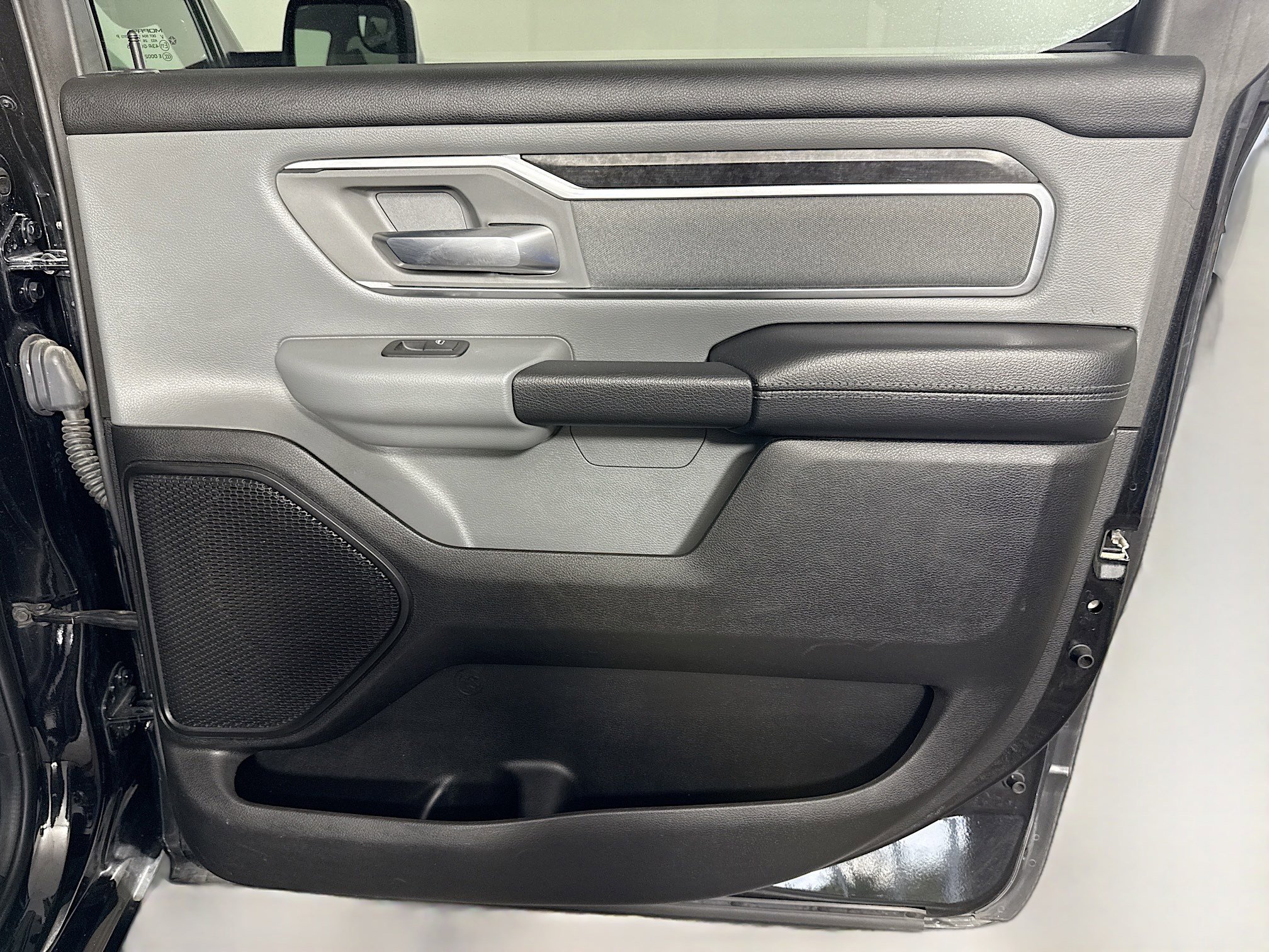 Used 2019 RAM 1500 Big Horn RWD image 28