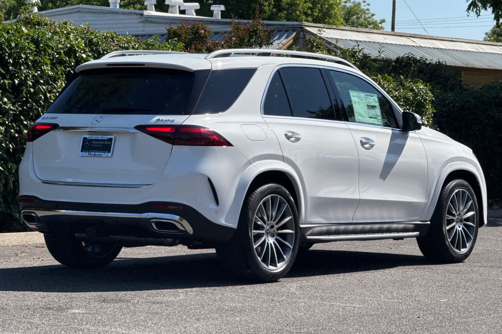 New 2026 Mercedes-Benz GLE 350 4MATIC image 3