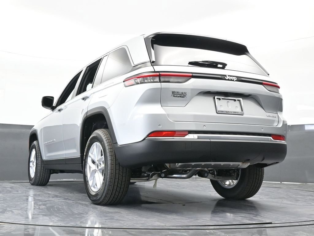 New 2026 Jeep Grand Cherokee Laredo X image 52