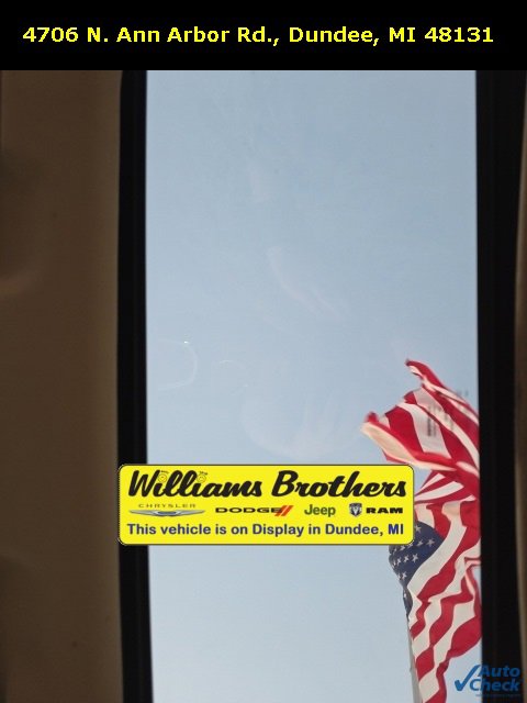 Used 2013 Chrysler 200 Limited w/ Sun/Sound Group image 23