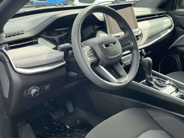 Used 2024 Jeep Compass Sport AWD/4WD image 12