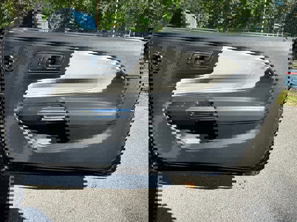 Used 2024 Ford Mustang Premium image 25