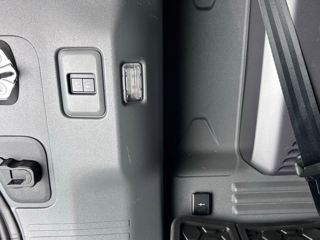 Used 2022 Land Rover Defender 110 XS Edition image 16