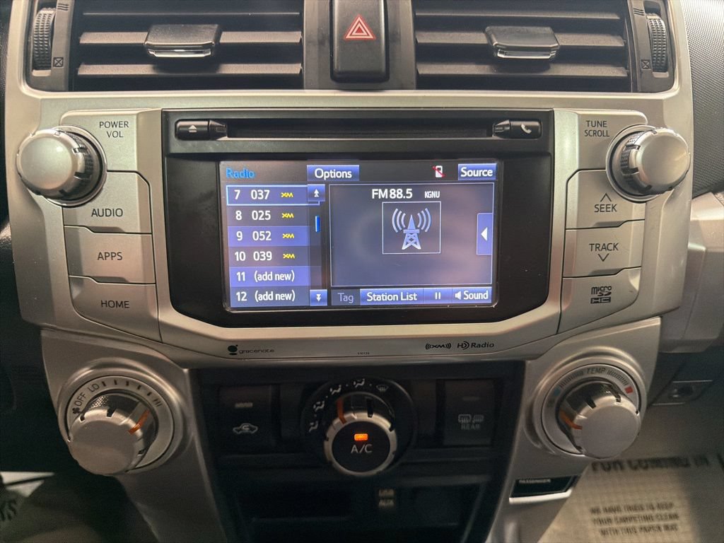 Used 2018 Toyota 4Runner SR5 Premium AWD/4WD image 27
