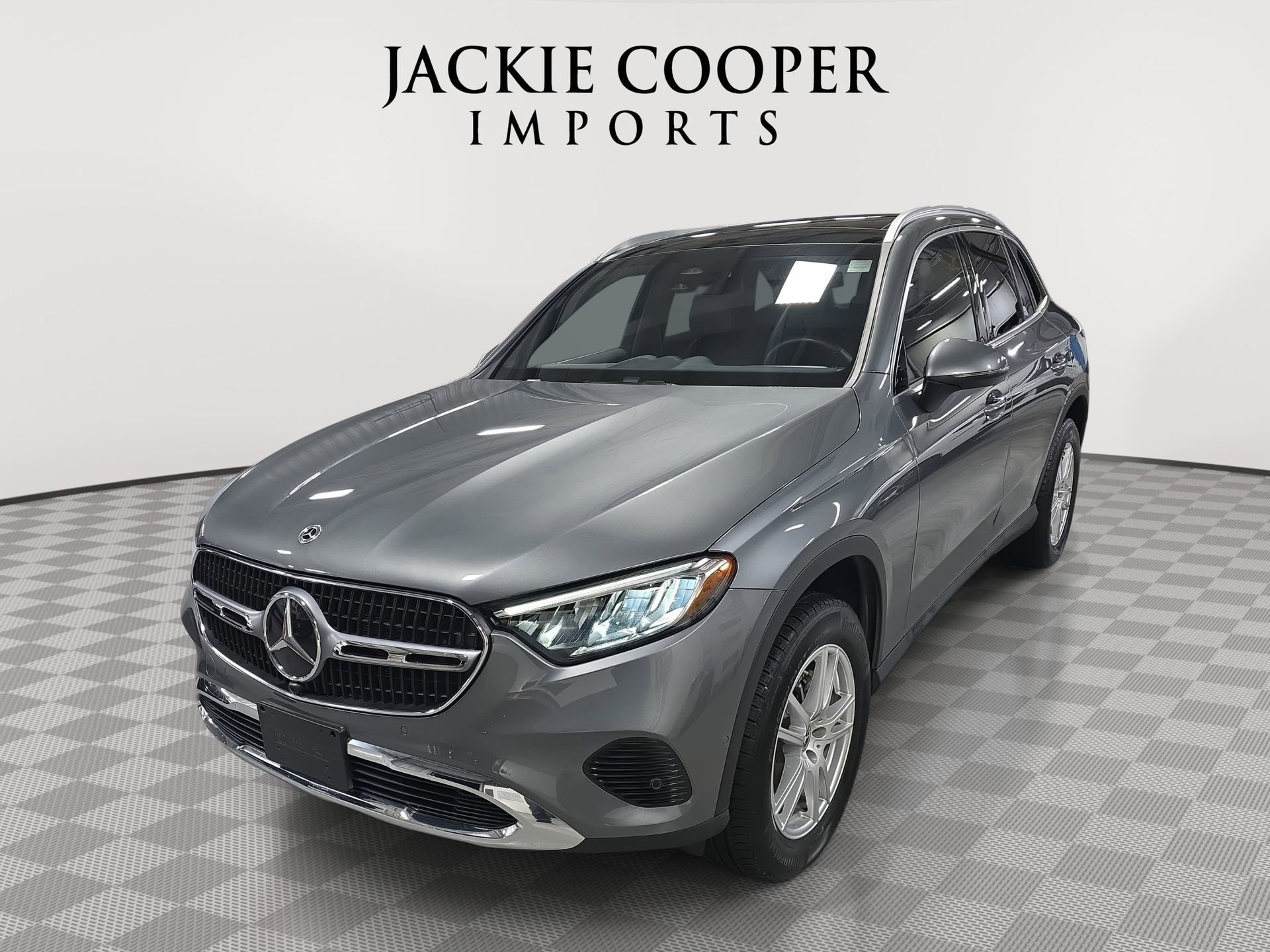 Certified 2023 Mercedes-Benz GLC 300 4MATIC image 1