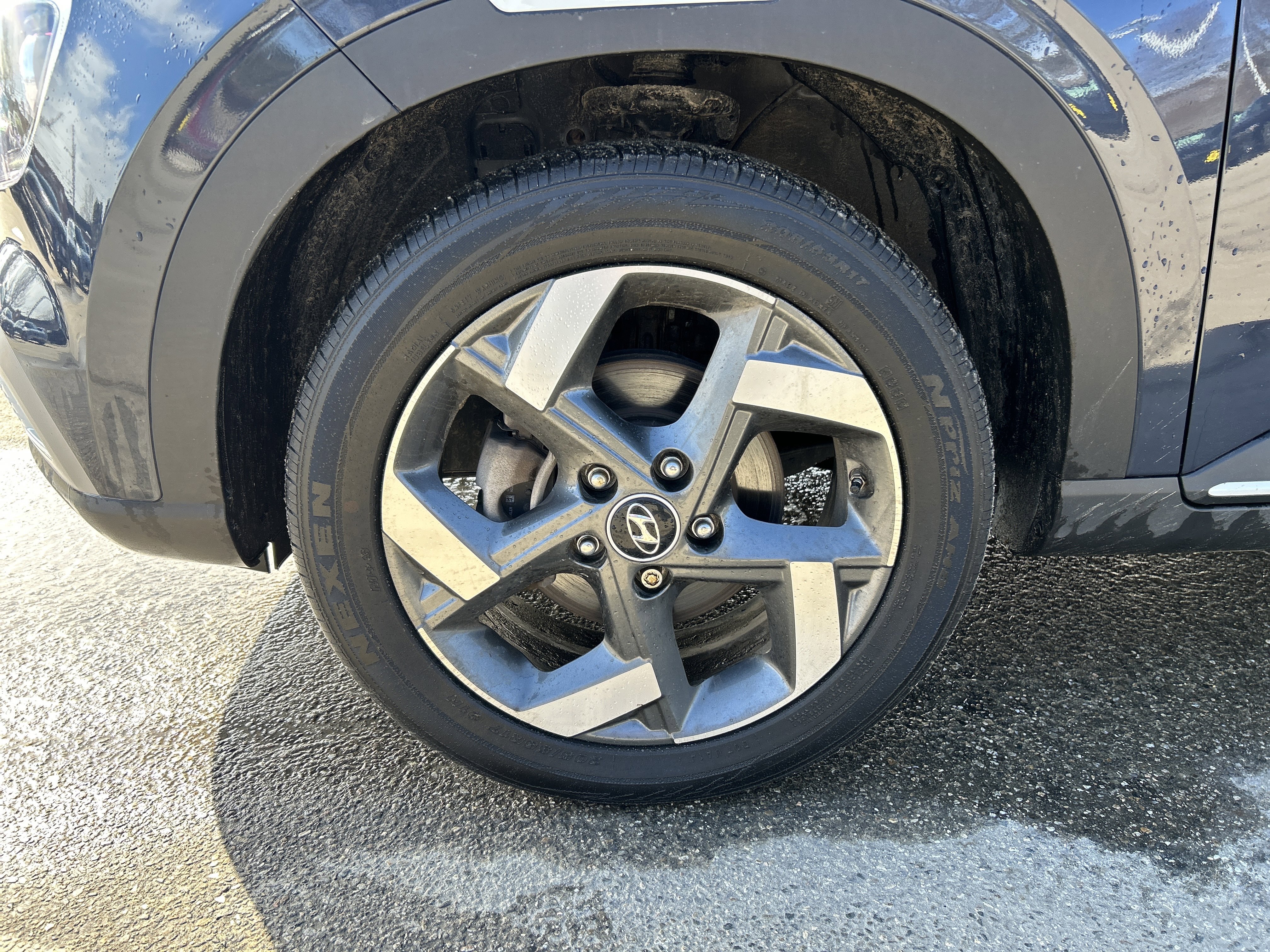 Certified 2023 Hyundai Venue Limited image 12