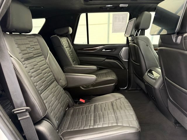 Used 2021 Cadillac Escalade Sport Platinum AWD/4WD image 29