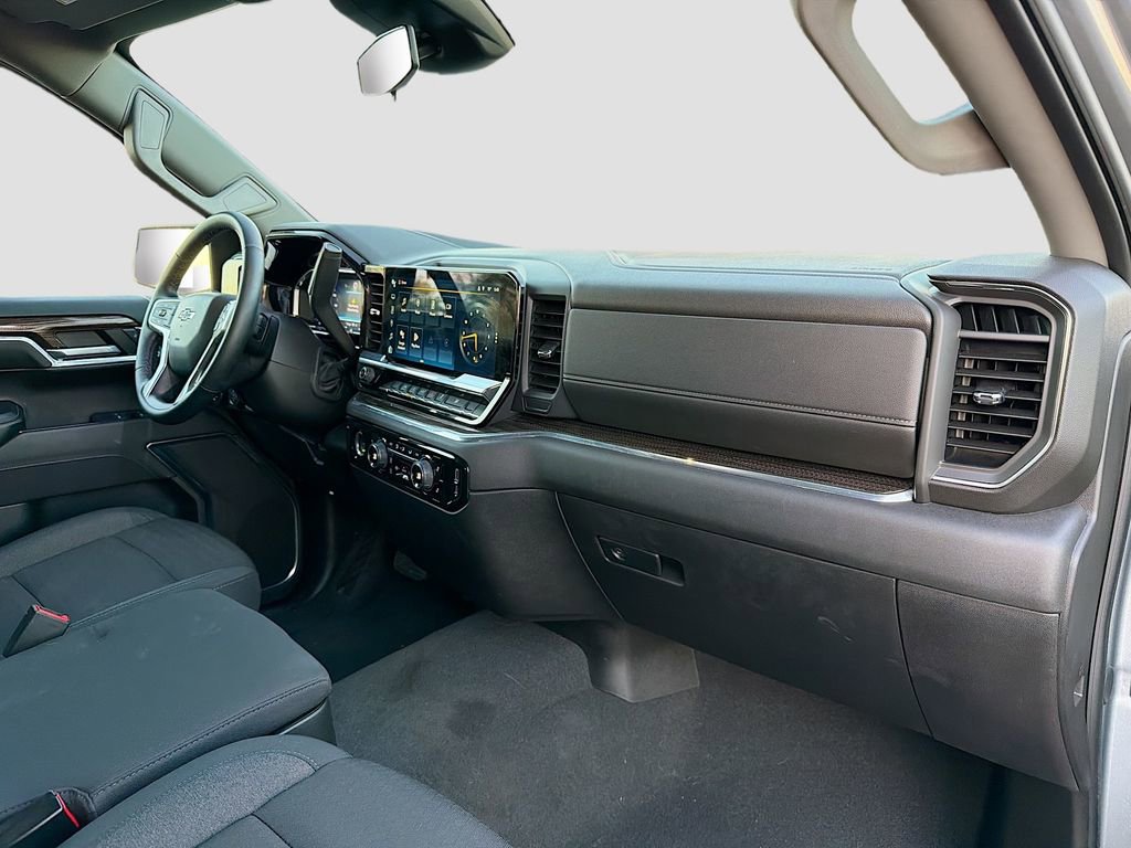 Used 2024 Chevrolet Silverado 1500 RST image 28