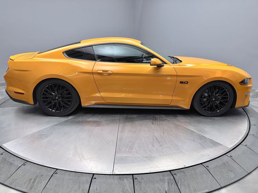 Used 2018 Ford Mustang GT RWD image 4