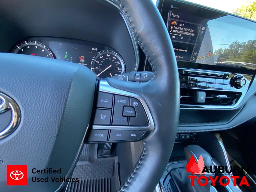 Certified 2020 Toyota Highlander Platinum AWD/4WD image 47